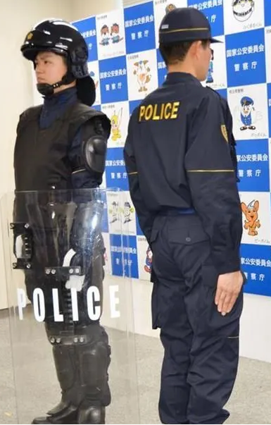 日本機(jī)動隊全黑作訓(xùn)服